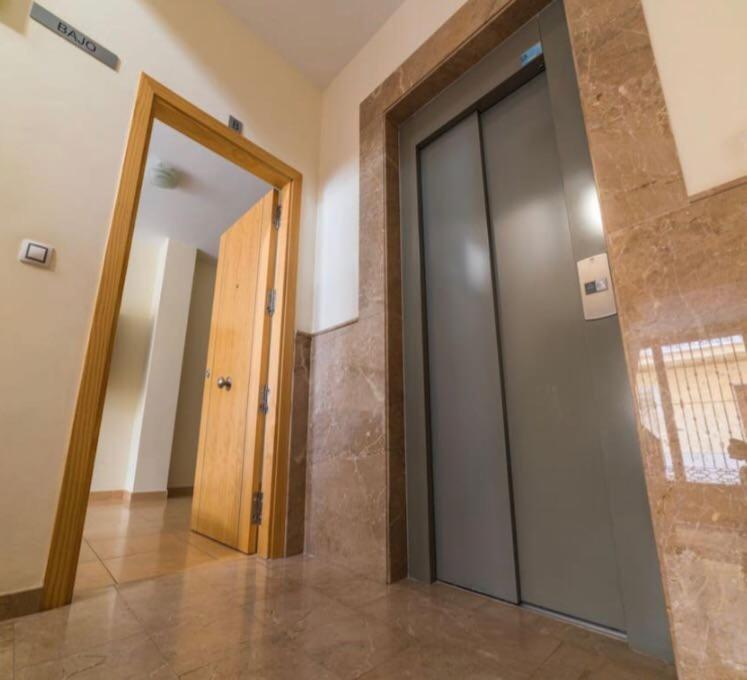 Calle Cuesta Apartment - Near Beach Fuengirola Bagian luar foto