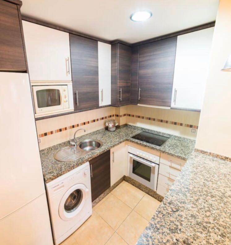 Calle Cuesta Apartment - Near Beach Fuengirola Bagian luar foto