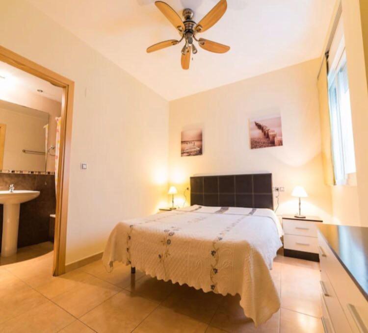 Calle Cuesta Apartment - Near Beach Fuengirola Bagian luar foto