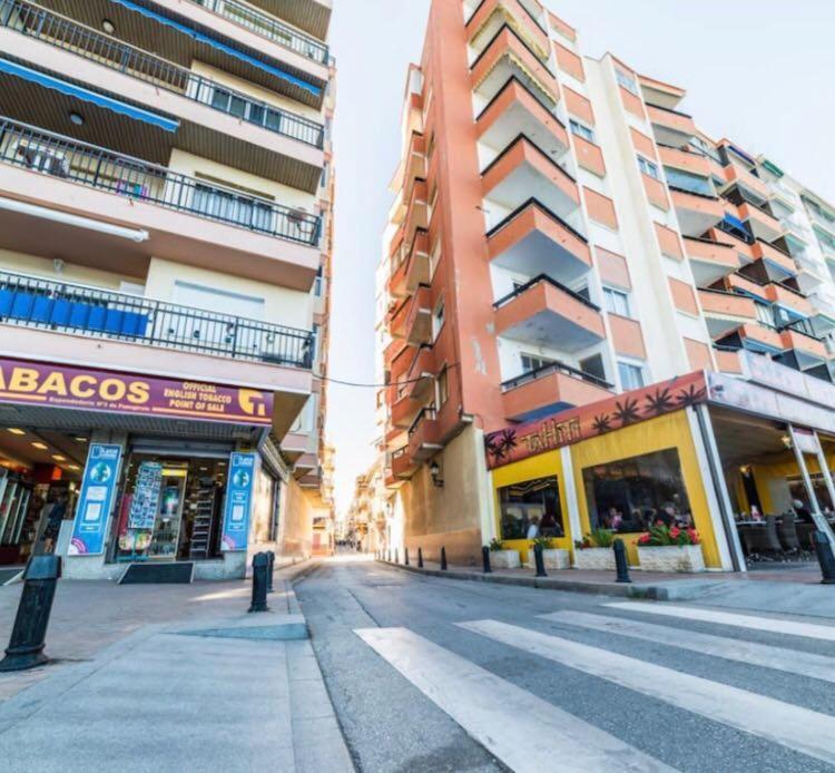 Calle Cuesta Apartment - Near Beach Fuengirola Bagian luar foto